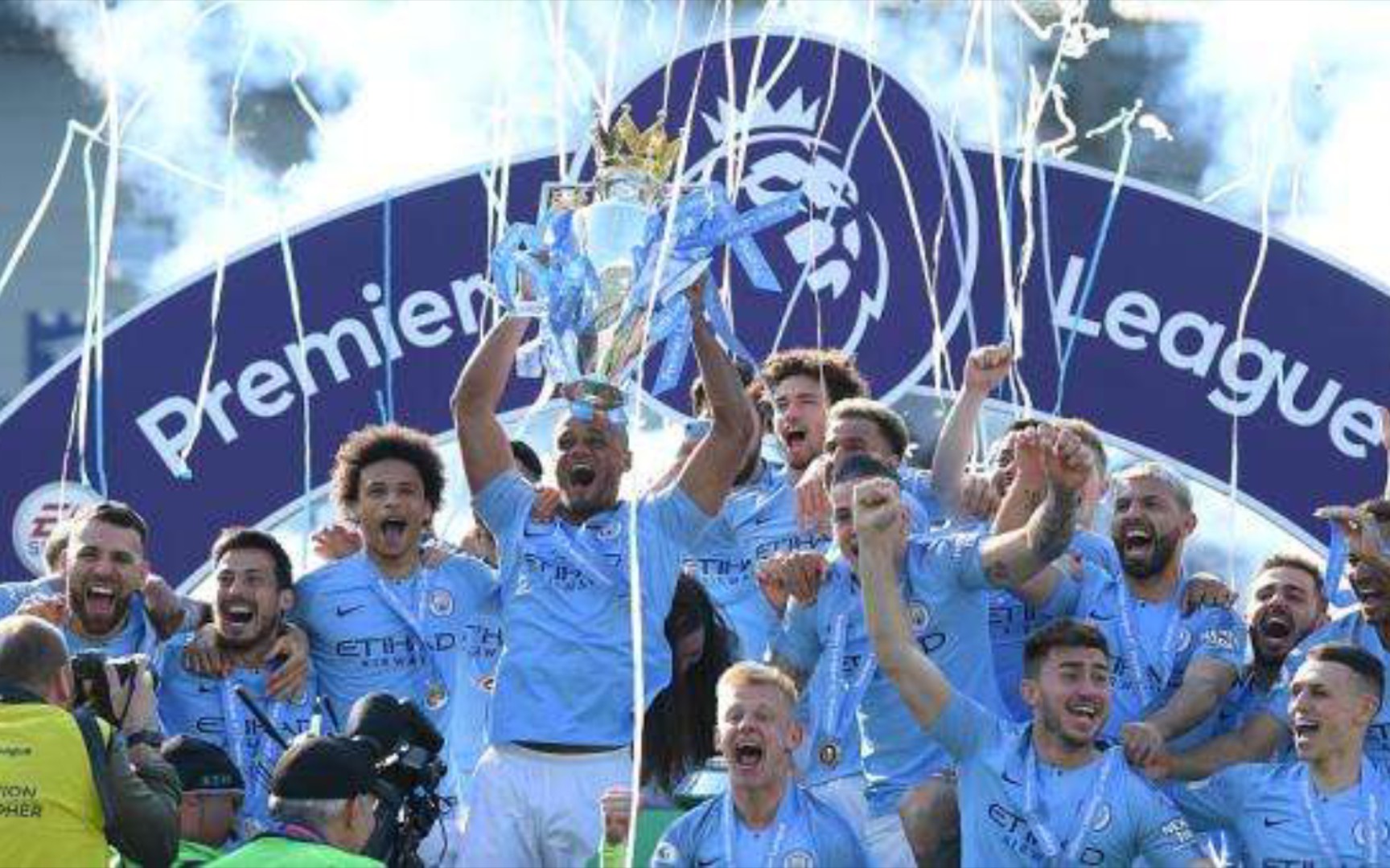 肩负起更多 肩负起更多