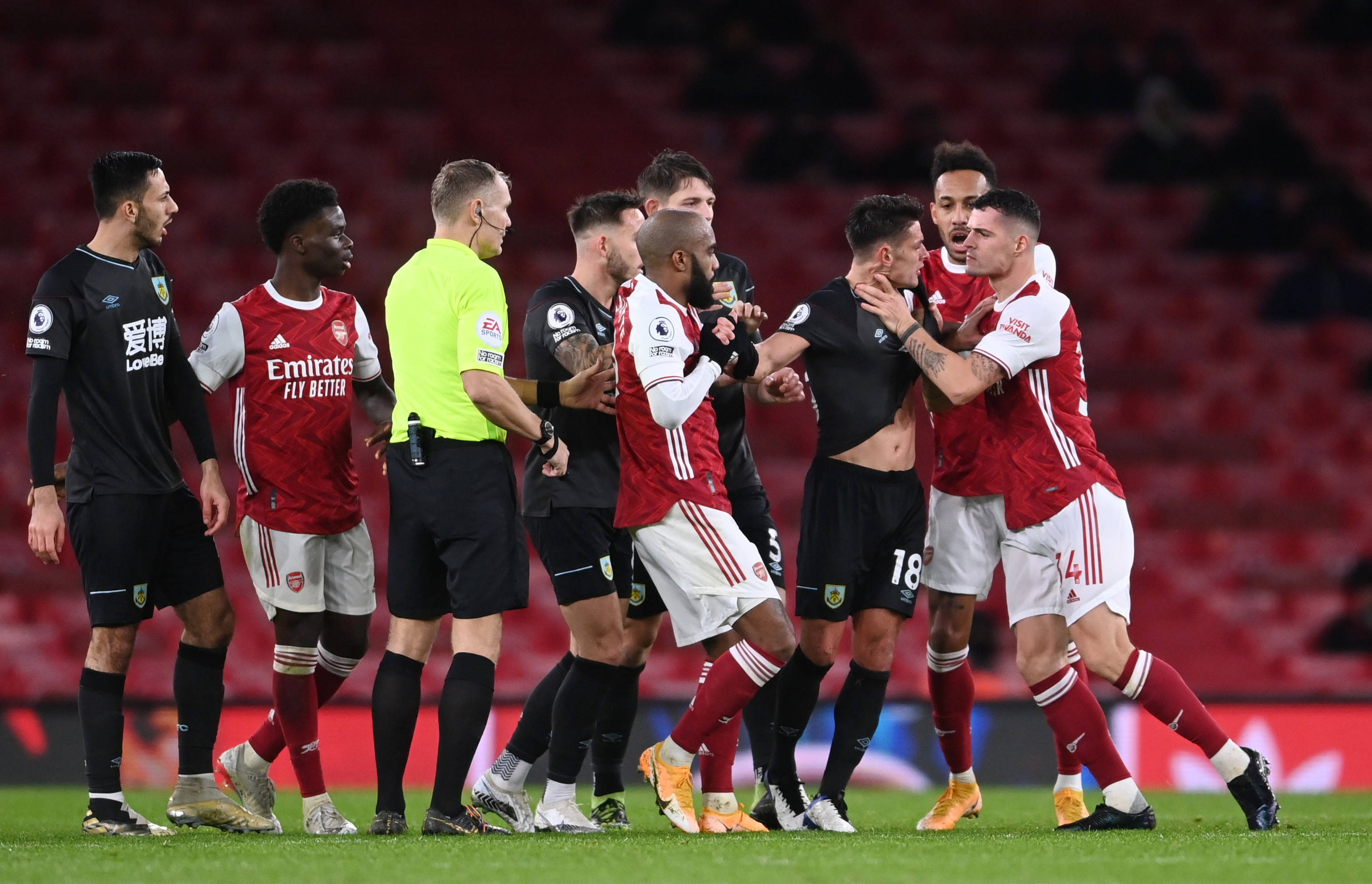 在进攻端将 在进攻端将